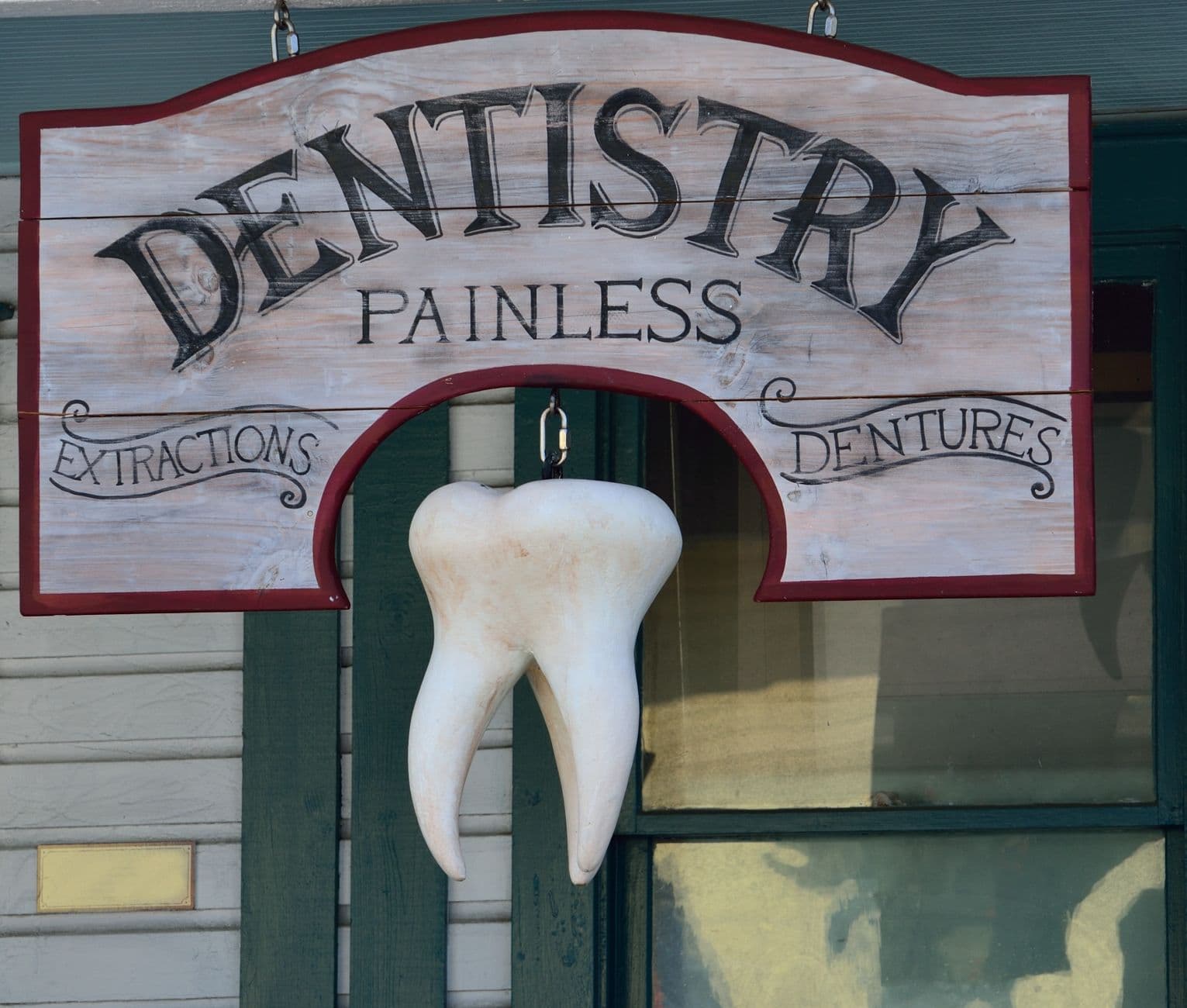 Local dental office signage - the kind of neighborhood trust signal that backs up Map Pack rankings